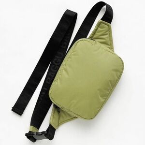 Pistachio Baggu Puffy Fanny Sling Bag